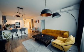 Tiffany Apartment Hotel