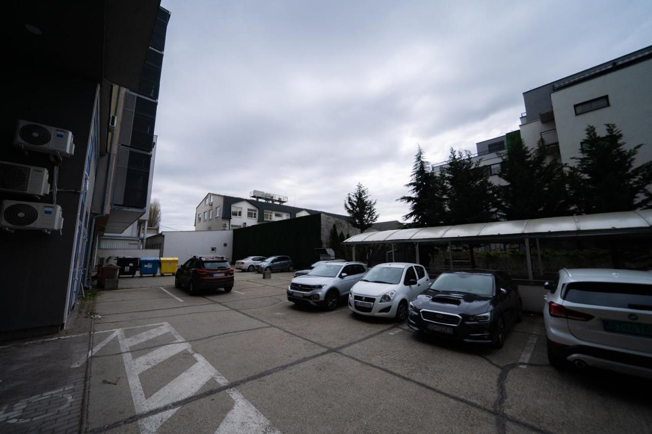 Tiffany Apartment Hotel Bratislava Exterior photo